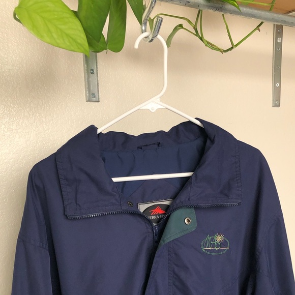 Vintage 80’s Sierra Sport Windbreaker - Picture 2 of 6